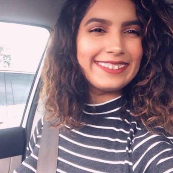 Meet your Posher, Pamela - Picture 1 of 1